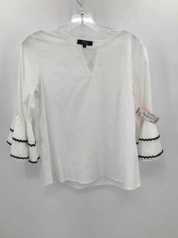 Pre-Owned Tyli White Size Small Blouse Lightweight Floral Blouse