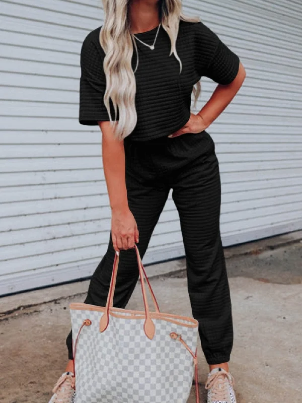 Chic Black Textured Crop Tee and Jogger Pants Ensemble Cozy Maternity Pants