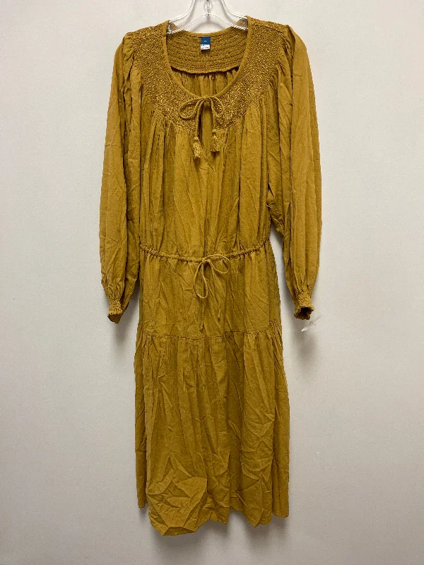 Dress Casual Midi By Old Navy In Yellow, Size: 2x Tunics Stylish elegant