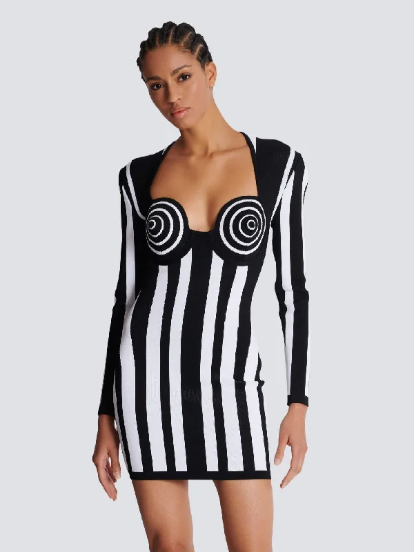 Black and white vertical stripe bandage dress, high street party dress dress Shift Classic Vintage