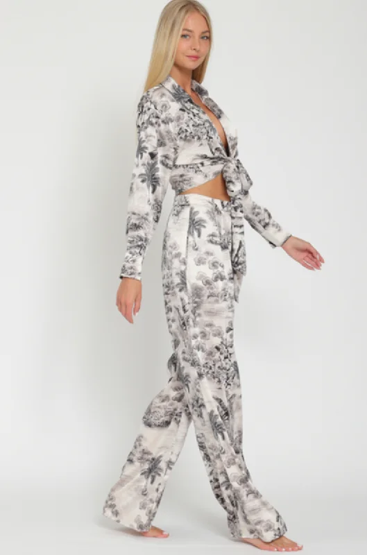 D2592 - High Waist Wide Leg Pant Comfortable Wide-Leg Pants
