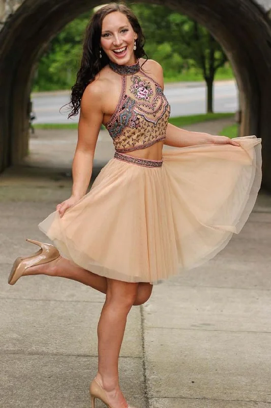 High Neck Short Homecoming Dresses 2019, Floral Embroidery Homecoming Dresses Party Dresses cg1637 Tunics Ceremony elegant