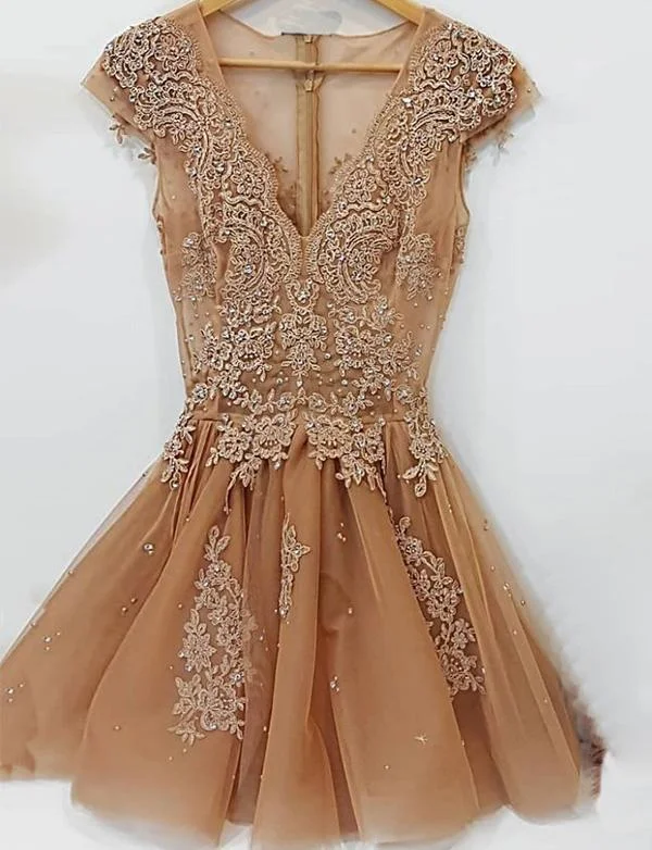 Champagne Tulle V Neck Short Homecoming Cocktail Party Dresses With Appliques Beading cg529 Crew Neckline Sporty