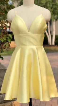 Light Yellow Homecoming Dresses, Cute Short homecoming Dresses, Party Dress cg964 Tunics Luxurious high-end