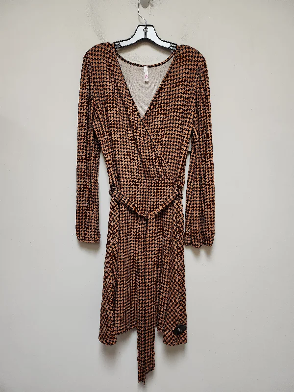 Dress Casual Midi By Clothes Mentor In Plaid Pattern, Size: 1x Tunics Sale discount