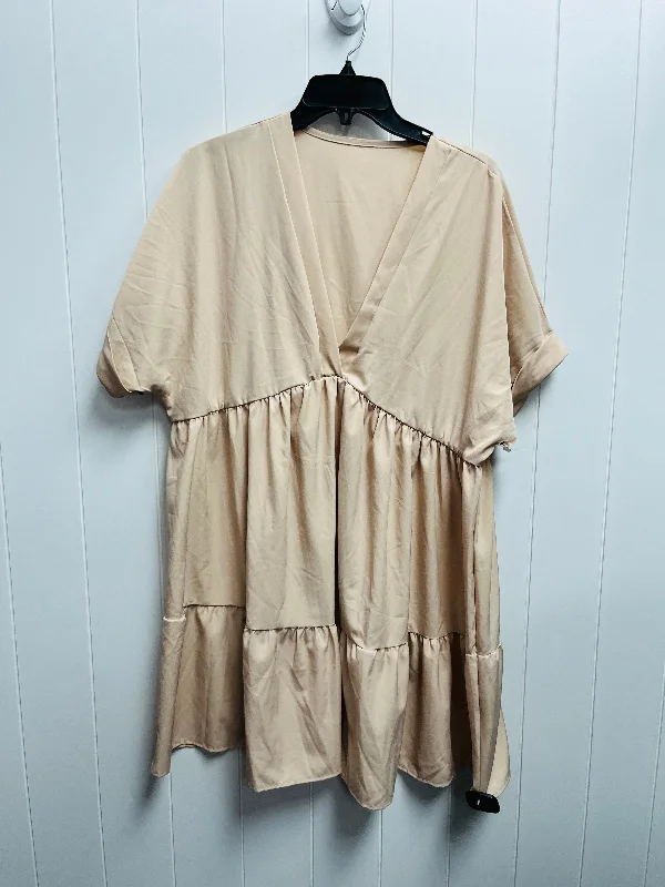 Dress Casual Short By Clothes Mentor In Cream, Size: 1x Tunics Bridal satin