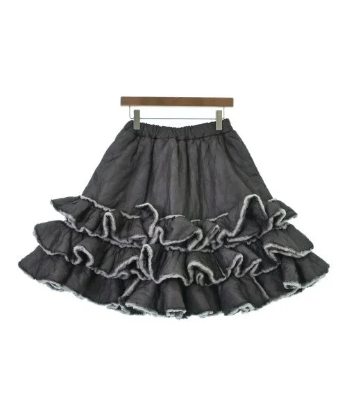 COMME des GARCONS Long/Maxi length skirts button skirt front