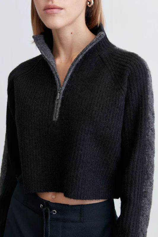 HALF ZIP SWEATER WITH CONTRAST DETAILS Fleece Fabric Down Fabric Feather Fabric