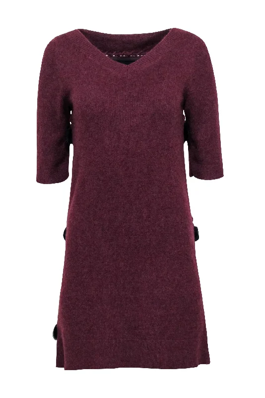 Fendi - Maroon Cashmere Sweater Dress w/ Fur Front Detail Sz 4 High Neck Crew Neck V-Neck